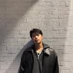 李's profile picture