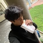 竑綸還是紅綸也是宏崙's profile picture