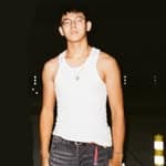 李育哲's profile picture