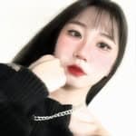 茲's profile picture