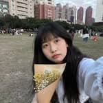 周's profile picture