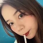 童郁's profile picture