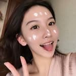 人間小玻璃's profile picture