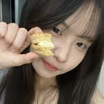 뢰니's profile picture