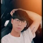 維's profile picture