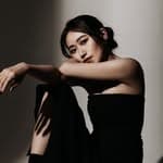 Vivian｜台南髮型師｜光線染｜霧感髮色｜京喚羽護髮✨'s profile picture